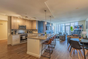 Serene Haven DT HighRise, Gym, Pool, Parking, W-D, Golf